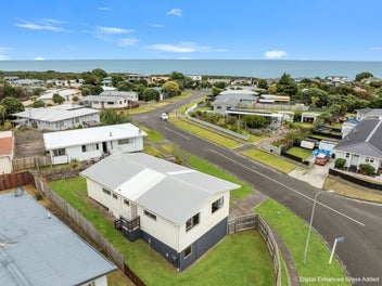 10 Tainui Street, Castlecliff, Whanganui