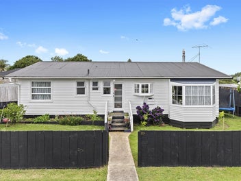 80A Mcrobbie Road, Papakura