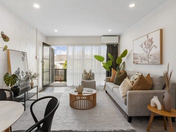 4/11 Tawera Road, Greenlane, Auckland