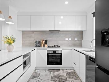 1/51 Cabourne Drive, Glenview, Hamilton