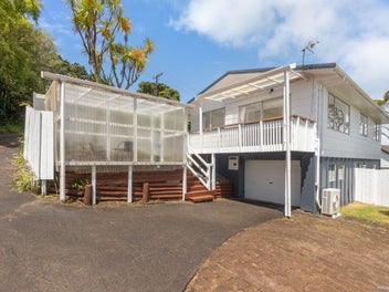 1/84A Captain Scott Road, Glen Eden, Auckland