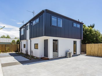4/135 Hills Road, Edgeware, Christchurch
