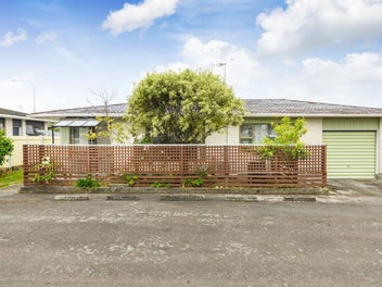 2 Bethel Court, Milson, Palmerston North