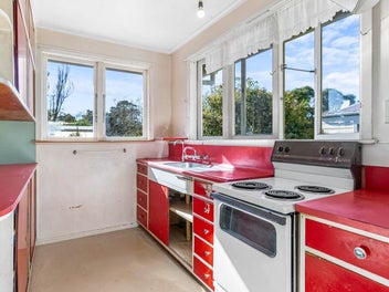 352 Whangaparaoa Road, Stanmore Bay, Whangaparaoa