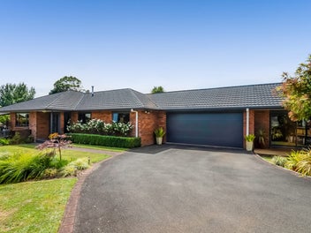 17 Ashmore Drive, Frankleigh Park, New Plymouth