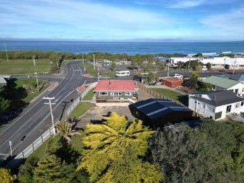 1 Bath Street, Brighton, Dunedin