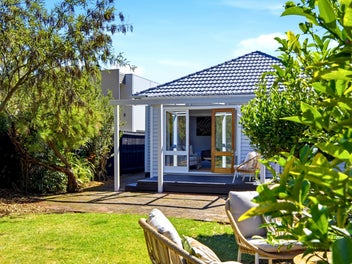 114 Nayland Street, Sumner, Christchurch