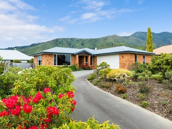 4 Glentui Place, Waikawa, Picton