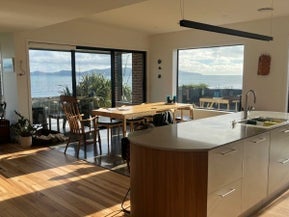 41 Aperahama Street, Paekakariki