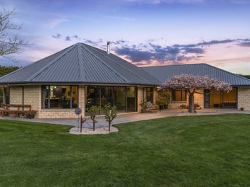 1285 Woodfields Road, Rangiora
