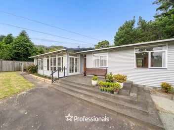 40 Kamahi Street, Stokes Valley, Lower Hutt