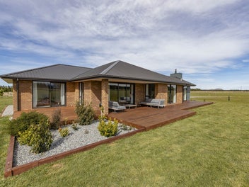 728 Woodstock Road, Burnt Hill, Oxford