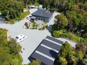42 Puketiro Drive, Hokitika