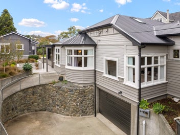 7 Lochiel Road, Khandallah, Wellington
