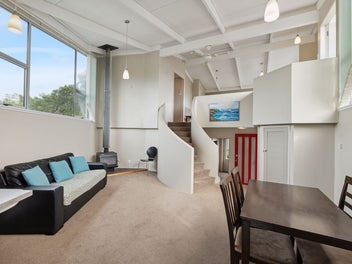 27 Baring Terrace, Strandon, New Plymouth