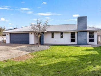 61 Covent Drive, Stoke, Nelson