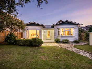 25 Glen Almond Street, New Plymouth, New Plymouth