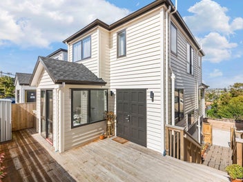 3B Kenmure Avenue, Forrest Hill, Auckland