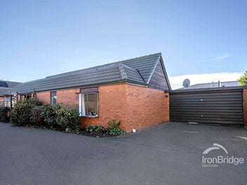 4/415 Mairehau Road, Parklands, Christchurch