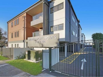 109/8 Gray Avenue, Mangere East, Auckland