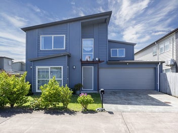 8 Karetai Crescent, Favona, Auckland