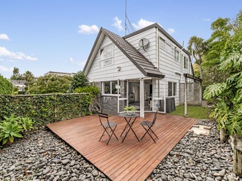 2/38 Rukutai Street, Orakei, Auckland