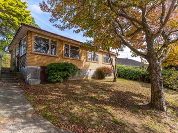 10 Berkshire Grove, Cannons Creek, Porirua