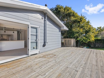 17 Moult Street, Titahi Bay, Porirua