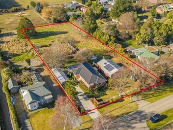 21 Broad Street, Southbridge, Southbridge