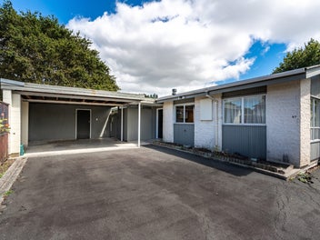 27 Balloch Street, Fairfield, Hamilton