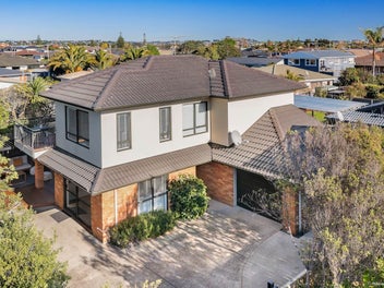 4A West Hoe Road, Orewa, Orewa