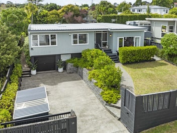 12 Ripon Crescent, Meadowbank, Auckland