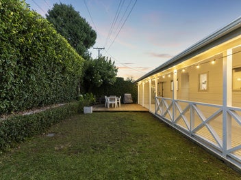 77 Tramway Road, Beach Haven, Auckland