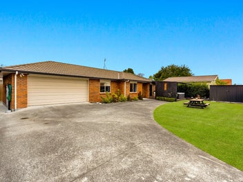 2B Shanley Crescent, Waiuku, Waiuku