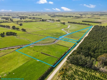 77 Bay View Road, Woodend, Invercargill