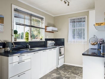 18 Wyatt Avenue, Onekawa, Napier