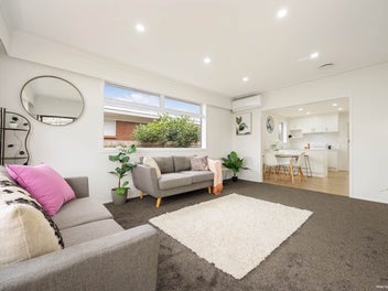 1/9 Verdi Street, Papatoetoe, Auckland