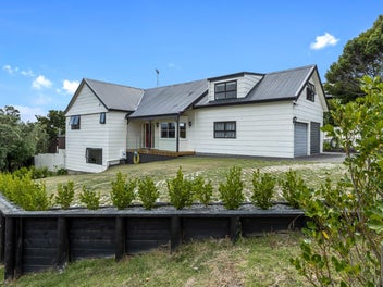 32 Danbury Drive, Torbay, Auckland