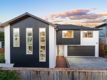 38A Pokapu Street, Titirangi, Auckland