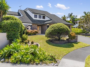 31 Gilberd Place, Torbay, Auckland