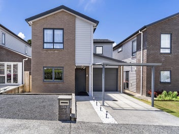 24 Tutuwhatu Crescent, Weymouth, Auckland