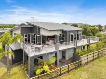 116 Patuwai Drive, Whangamata, Whangamatā