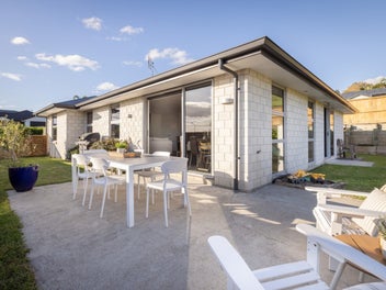 244 Ballintoy Park Drive, Welcome Bay, Tauranga