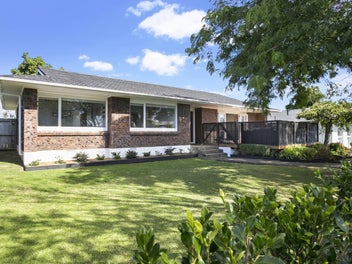 39 Meadway, Sunnyhills, Auckland