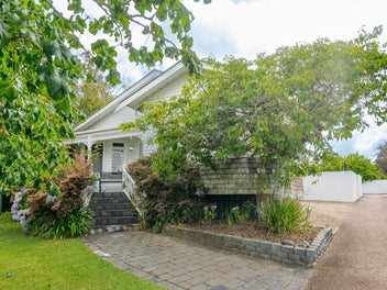 34 Te Atatu Road, Te Atatu South, Auckland