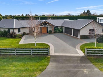 17 Company Road, Newland, Ashburton