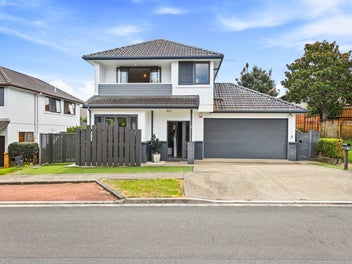 20 Greenbough Lane, Greenhithe, Auckland