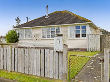 1 Acourt STREET, SANSON, Hawera
