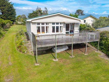 15 Drake Street, Waikawa Beach, Manakau