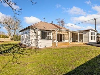 19 Lee Street, Southbridge, Southbridge